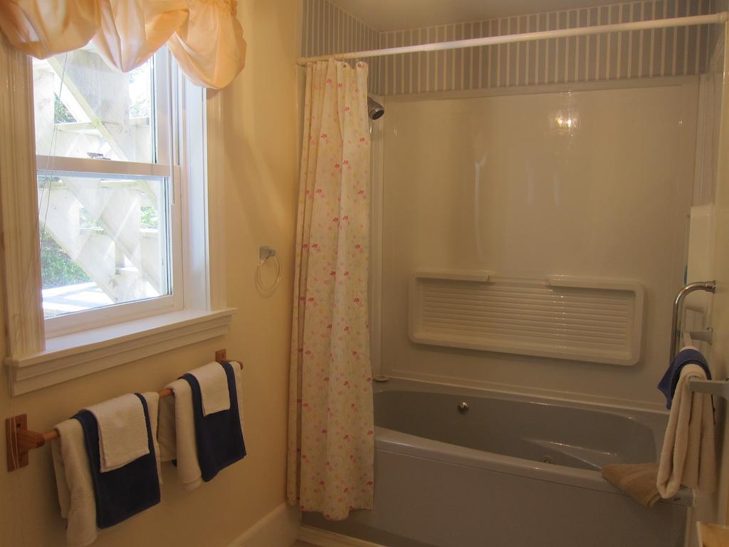 Salmon River Country Inn Head of Jeddore Habitación foto